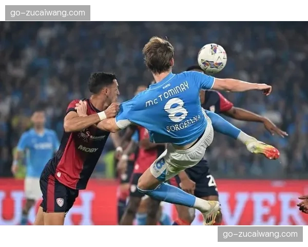 莫拉塔首发中锋 加拉塔萨雷射手的支点作用无可替代